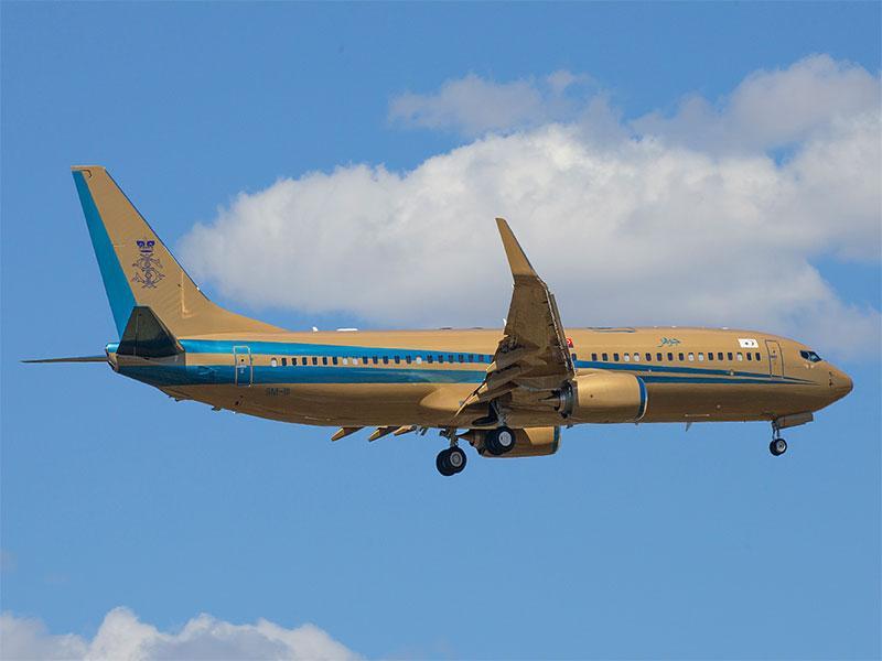 هواپیمای بوئینگ 737 طلا در مالزی متعلق به کیست هواپیمای بوئینگ 737 طلا در مالزی متعلق به کیست