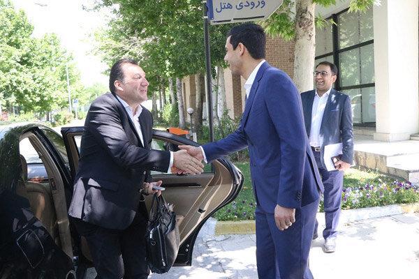 واکنش فدراسیون فوتبال به حضور ویلموتس با بادیگارد در تهران واکنش فدراسیون فوتبال به حضور ویلموتس با بادیگارد در تهران