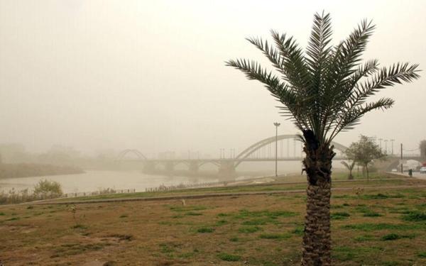 تعطیلی کلیه ادارات خوزستان به علت گرد و خاک